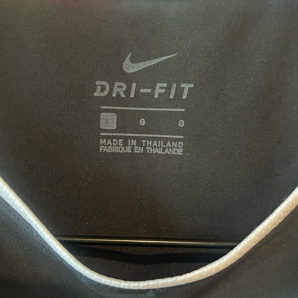 ⚽️🖤Nike F.C. Black and White Dri-FIT Sleeveless Top. Size L. New condition - Picture 5 of 6